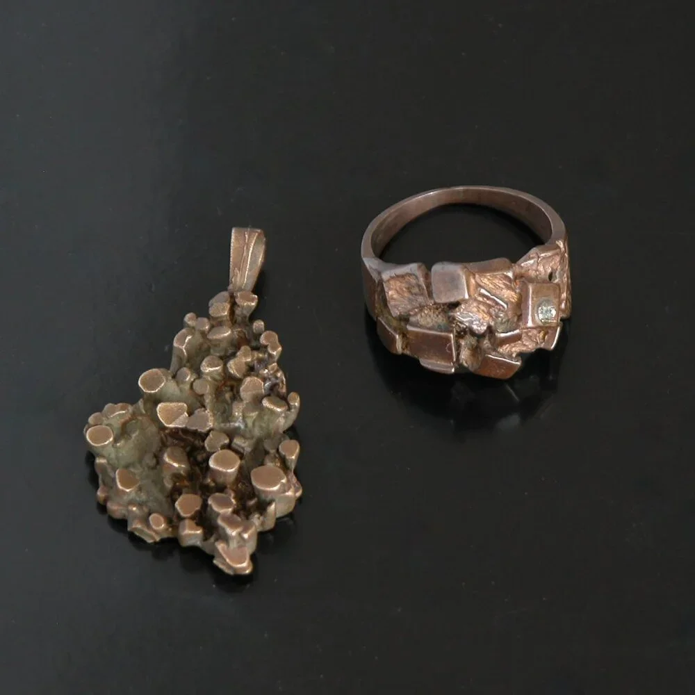 Vtg Mid Century Modernist Brutalist Bronze Nugget Necklace Pendant & Copper Ring - Picture 2 of 5